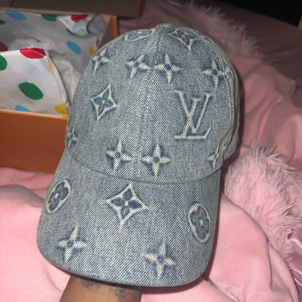 Denim Louis Vuitton hat